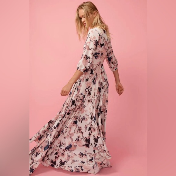 Yumi Kim Woodstock Flowy Maxi Dress in French Maison Size M - Picture 3 of 9